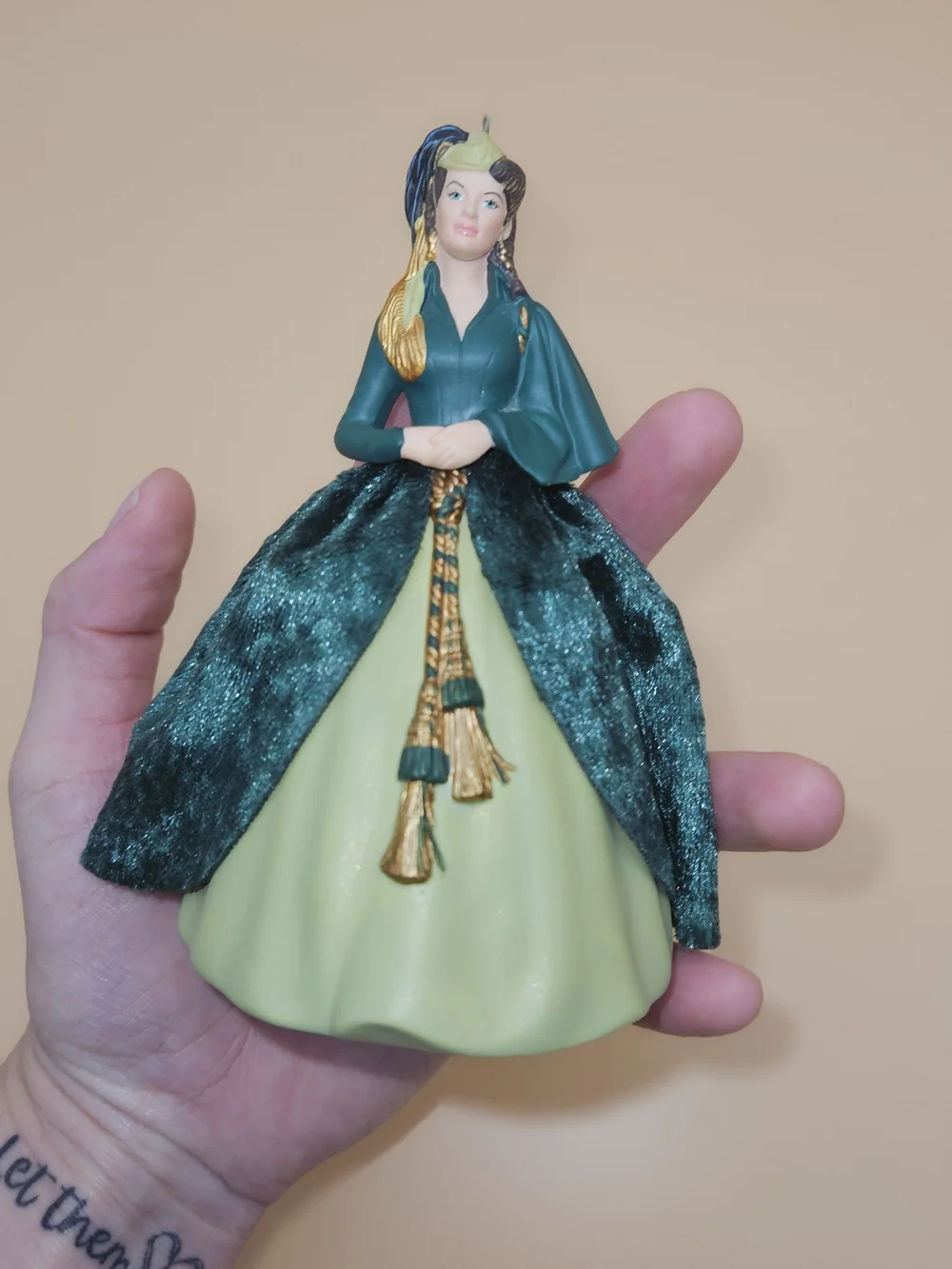Hallmark 2013 Gone with the Wind Scarlett O'Hara Christmas Ornament